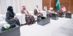أمير الباحة يطّلع على التقرير الختامي لجولة الامتياز التجاري في المنطقة