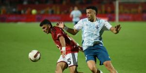 بيراميدز يتصدر الدوري المصري بعد تعادل الأهلي والقناة