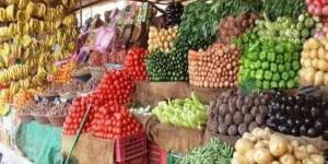 استقرار أسعار الخضروات والفاكهة بسوق العبور للجملة اليوم
