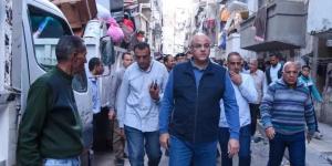 محافظ الإسكندرية يتفقد موقع العقار المنهار بحي شرق ويوجّه بسرعة صرف التعويضات وتوفير سكن بديل للأسر المتضررة
