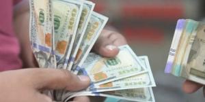 تحقيق مع متهمين بالاتجار غير المشروع في العملة