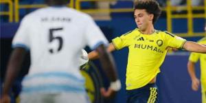 النصر ونيوم يتعادلان سلبياً في الشوط الأول بمواجهة الدوري السعودي