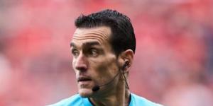 حكم الكلاسيكو يقلب التوقعات.. لماذا عاد اسم مونويرا إلى الواجهة قبل المباراة؟