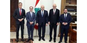 عون يؤكد التزام لبنان بالشرعية الدولية وواشنطن تنفي تغيير نظام الطائف
