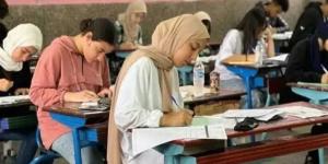 وزارة التعليم تؤكد إقامة امتحانات نوفمبر 2026 في موعدها المحدد