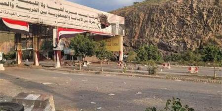 اندلاع اشتباكات عنيفة في الجبهة الشرقية لتعز وأسر أكثر من 20 حوثياً عند نقطة الهنجر