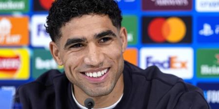 أشرف حكيمي يغيب عن حفل جائزة الكرة الذهبية