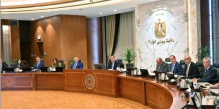 خلال اجتماع اليوم .. رئيس الوزراء يوجه بزيادة المخزون الآمن من السلع الغذائية والمنتجات البترولية