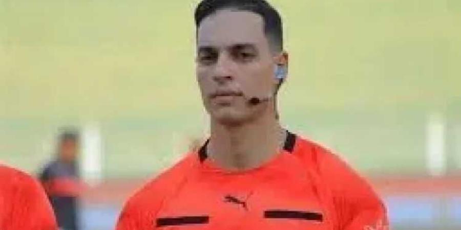 الاتحاد المصري يحدد طاقم تحكيم مباراة الزمالك وبترول أسيوط