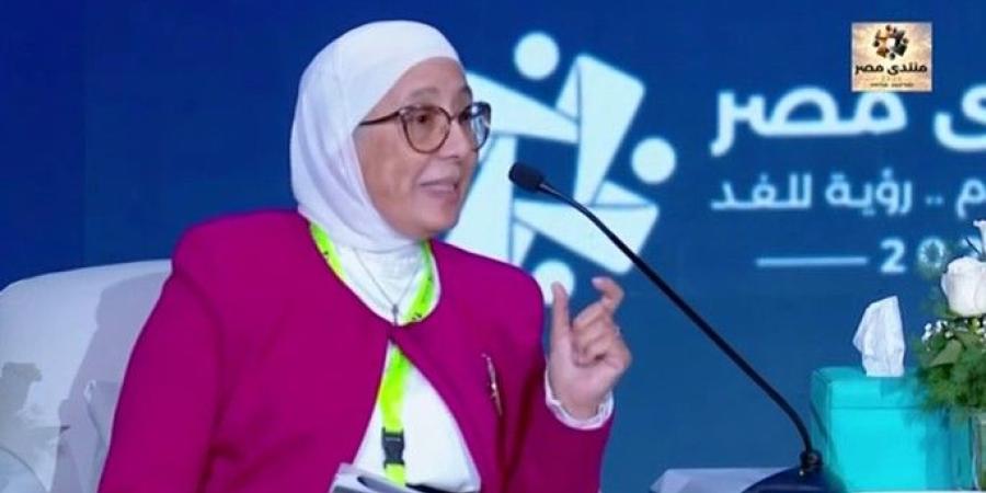 منتدى مصر.. أستاذة بطب القصر العيني: نحتاج إلى الارتقاء بالخدمات في المناطق النائية وزيادة الحافز المادي