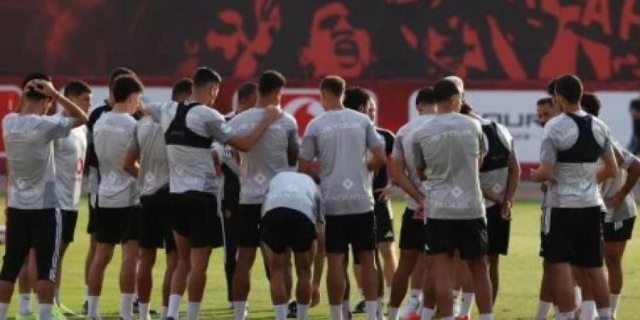 الأهلي ينهي مرانه الثاني في أوغندا استعدادًا لمباراة كيتارا