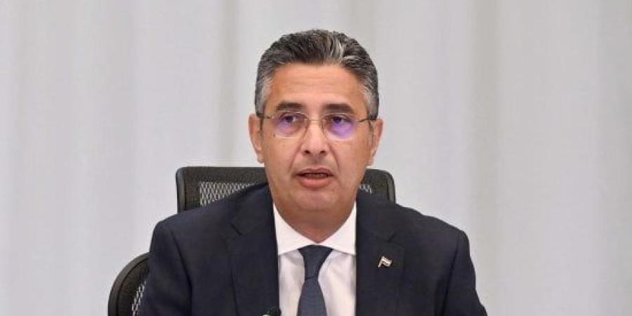 السيسي يوجه بتنفيذ مبادرة تخفيض أسعار 30 سلعة لمدة 6 أشهر