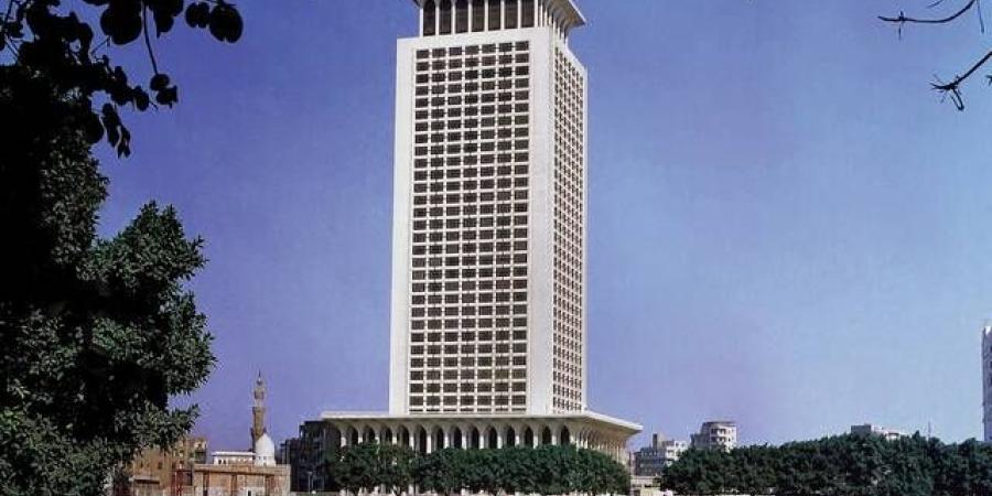 مصر تدين استهداف مطار الملك فهد بمدينة الدمام السعودية