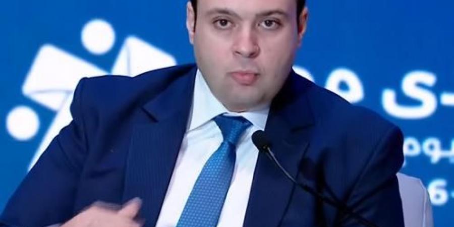 منتدى مصر.. عبدالمنعم إمام للرئيس السيسي: قراركم بعدم المساس بالدستور قرار رجل دولة