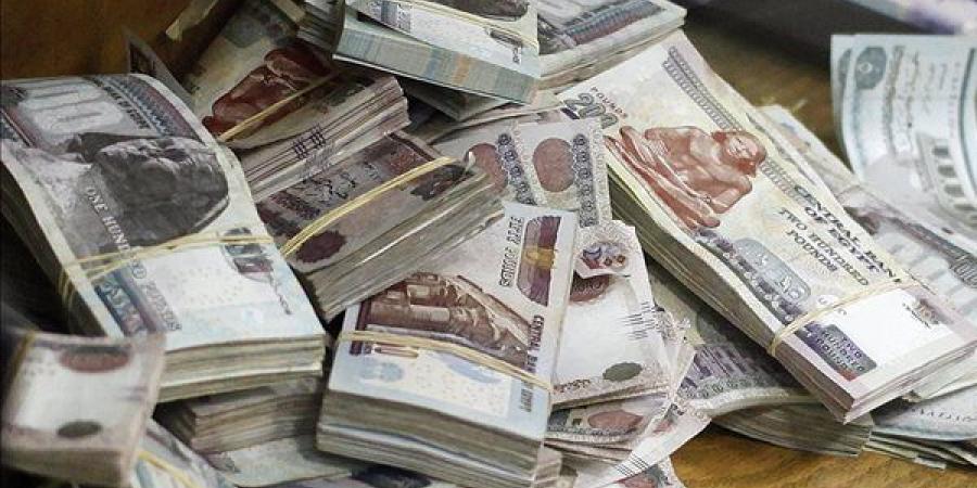 التحقيق مع متهم بغسل 15 مليون جنيه حصيلة هجرة غير شرعية
