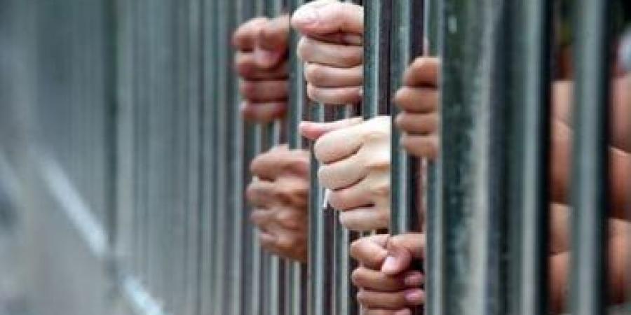 إحالة عامل حرفى وفنى للجنايات بتهمة التعدى على طالبتين داخل البحر بالإسكندرية :اليوم السابع