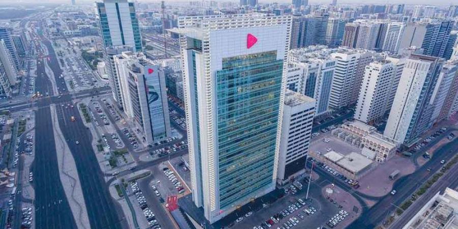 10.29 مليارات درهم صافي أرباح  «أبوظبي التجاري» في 9 أشهر