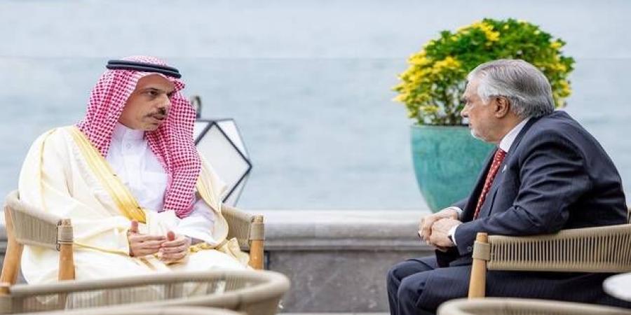 مباحثات سعودية باكستانية بشأن اليمن وأمن الملاحة البحرية