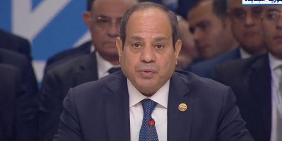 الرئيس السيسي: أيام الرئيس مبارك كنت بقول مش بنحكي الحكاية ليه للناس؟.. وعمري ما كدبت عليكم