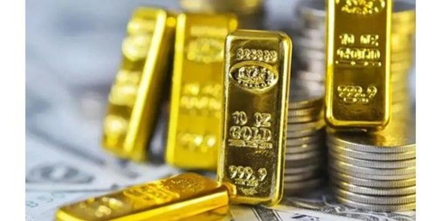الذهب يتراجع ويسجل أكبر خسارة أسبوعية منذ يونيو
