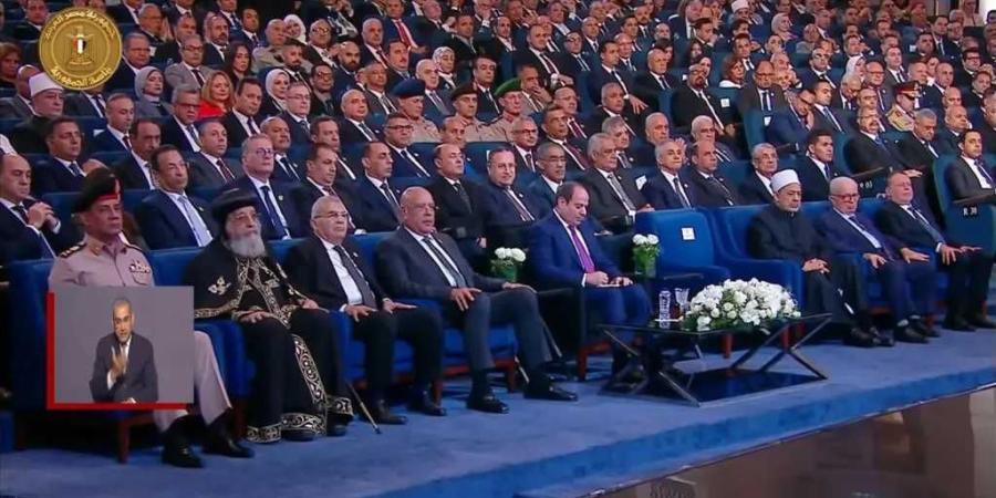 بحضور الرئيس عبد الفتاح السيسي..رئيس جامعة المنيا يشهد حفل ختام «منتدى مصر 2026»