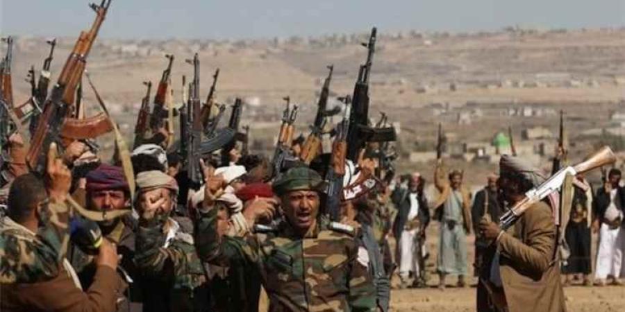 باحث دولي: على واشنطن إدراج الخطر الحوثي ضمن استراتيجيتها لمواجهة إيران