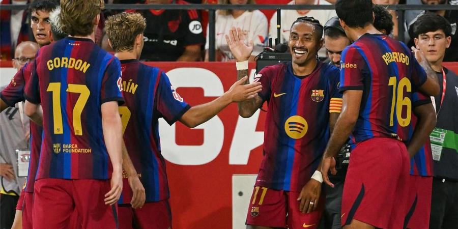 قلق بين لاعبي برشلونة قبل الكلاسيكو بسبب لامين يامال والتحكيم