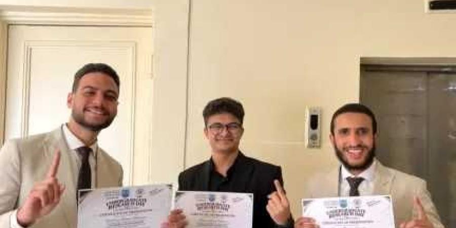 طلاب صيدلة الإسكندرية يكشفون أسرار متلازمة الأيض في مسابقة علمية